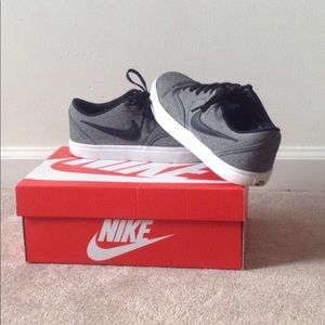 Nike sb low